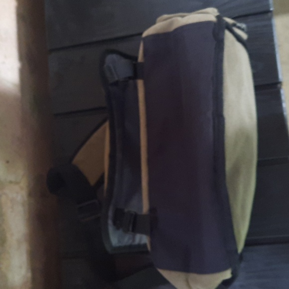 Swissgear laptop messenger bag - Picture 7 of 11